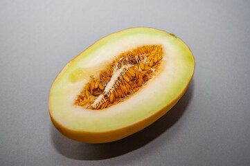 FRUTA: MELÃO