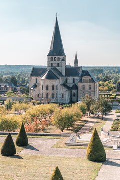 Saint-Martin-de-Boscherville Abbey and French Garden
