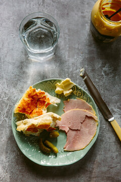 Light lunch of ham and bread