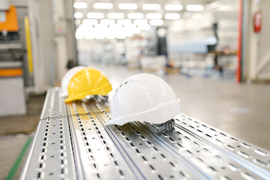 Helmets On Aluminium Profiles