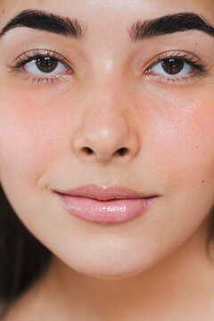 Close up photo of the face of a beauty latina young woman