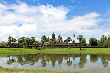 Fototapeta na wymiar アンコールワット（カンボジア）