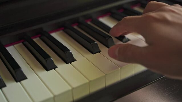 Pianist Practicing Bach&acute;s Toccata and Fugue one handed - Static Shot