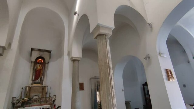 Capri - Panoramica interna della Chiesa di San Costanzo