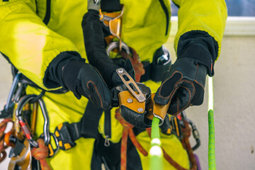 Fototapeta premium Rope access specialist getting ready for work