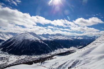 Davos von oben, fotografiert vom Skigebiet Parsenn