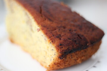 piece of cake top surface selective focus. 