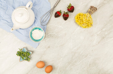 Fototapeta na wymiar pot of eggs on kitchen counter