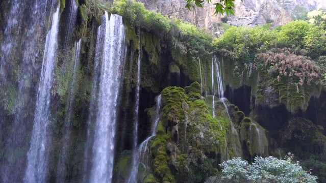 Yerkopru Waterfall on Ermenek River is located in a small town named Mut of Mersin province in Eastern Mediterranean region of Turkey. The blue green colour of the waterfall is just like a wonderland.