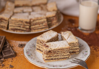 Six layered cake (traditional Hungarian version)