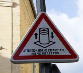 borne escamotable