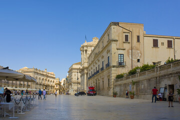 Fototapeta na wymiar Duomo Piazza in sunny day in Syracuse, Sicily, 