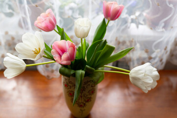 Bouquet of tulips in a flowerpot