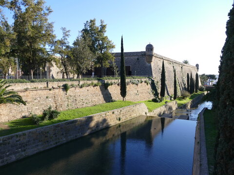 Torrent (= dry riverbed, water only after rain) de sa riera and Es Baluard Fortress in Palma, Mallorca, Balearic Islands, Spain