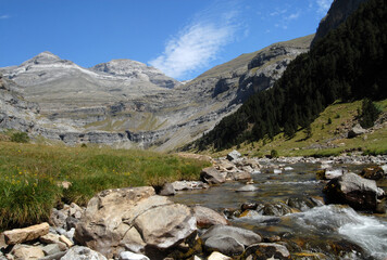 Ordesa en otoño.Pirineo aragones