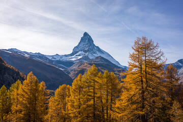 Das Matterhorn in der Schweiz - obrazy, fototapety, plakaty