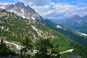 Fototapeta na wymiar The Accursed Mountains in Albania - Valbone Valley
