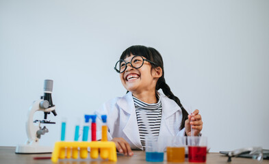 girls doing science experiments in the lab