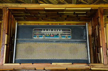 old radio vintage classic style in box wooden