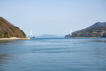 安芸灘大橋　瀬戸内海　遠くに眺める安芸灘大橋　