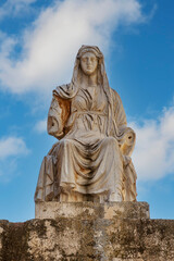 Fototapeta na wymiar statue of ceres, roman goddess of agriculture
