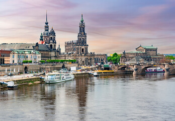 Fototapeta premium Dresden cityscape and Elbe river at sunset, Saxony, Germany