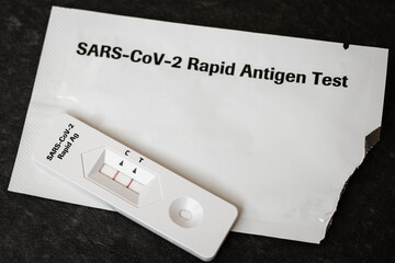 Positive Corona Test, Covid-19 Test - Sars-CoV-2 Rapid Antigen Test
