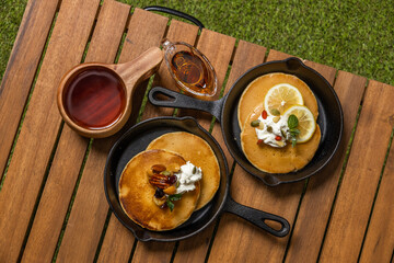 パンケーキとシロップ　　 typical pancake