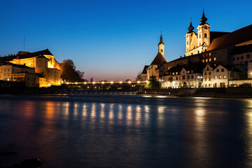 Fototapeta na wymiar Steyr panorama with St. Michael's Church