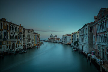 Obraz na płótnie Canvas View from Ponte dell'Accademia before Sunset 