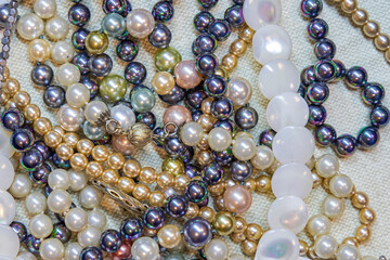 Pearls Necklaces Jewellery