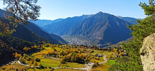 Vistas de Engolasters en Andorra - obrazy, fototapety, plakaty