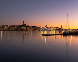 Fototapeta na wymiar Gothenburg city reflected in gota river during late evening , Gothenburg, Sweden