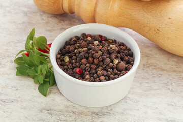 Peppercorn mix heap in the bowl