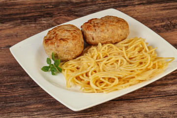 Spaghetti with homemade chicken cutlet