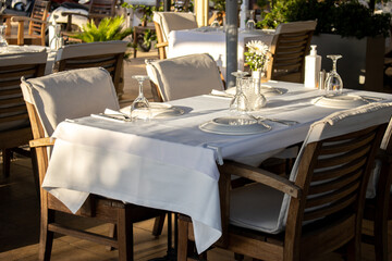 table setting in a restaurant