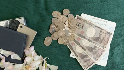 銀行に貯金していていいのだろうか。