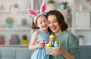 Obraz na płótnie Canvas Family celebrating Easter