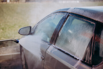 Mycie auta na myjni samoobsługowej