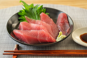 メバチマグロの刺身