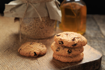 Oatmeal cookies with raisins, coconut and cinnamon.