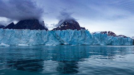 Fototapeta premium Glacier in Greenland 2