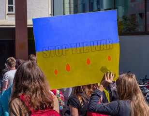 Demonstration STOP THE WAR Ukraine - obrazy, fototapety, plakaty