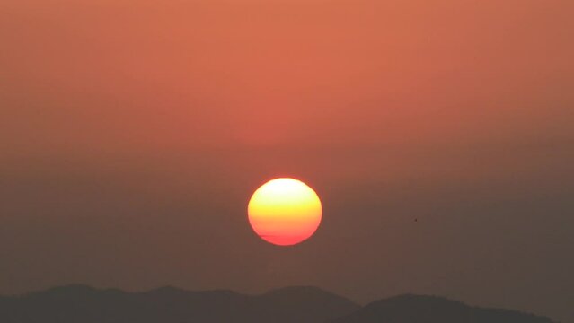 15 Jan 2021, Belcher Bay, Sunset at city of Hong kong