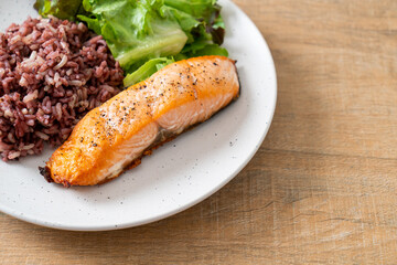 grilled salmon fillet steak with rice berry and vegetable