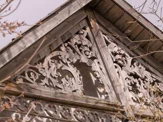 interesting wooden roof decoration, fine wood carvings