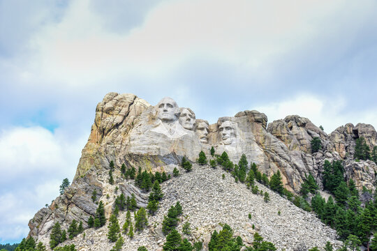 Mt. Rushmore National Memorial Park In Black Hills, South Dakota. The Sculptures Of Former U.S. Presidents.