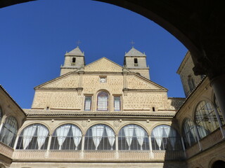 Edificio de piedra antiguo
