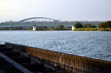 魚道と鉄橋