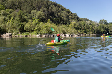Fototapeta na wymiar kayaking on the river
